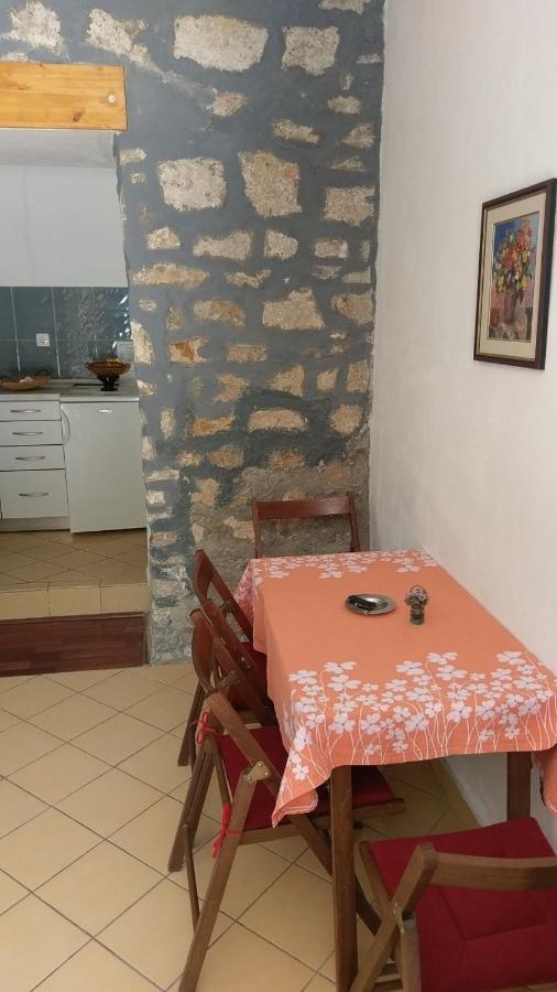 Appartement In Einem Dalmatischen Haus In Novigrad-Dalmatien Neben Zadar 诺维格勒达尔马提亚 外观 照片